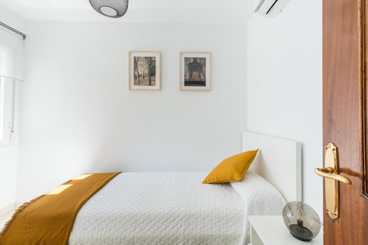 Apartamento Luminoso y acogedor piso en Triana Sevilla Exterior foto