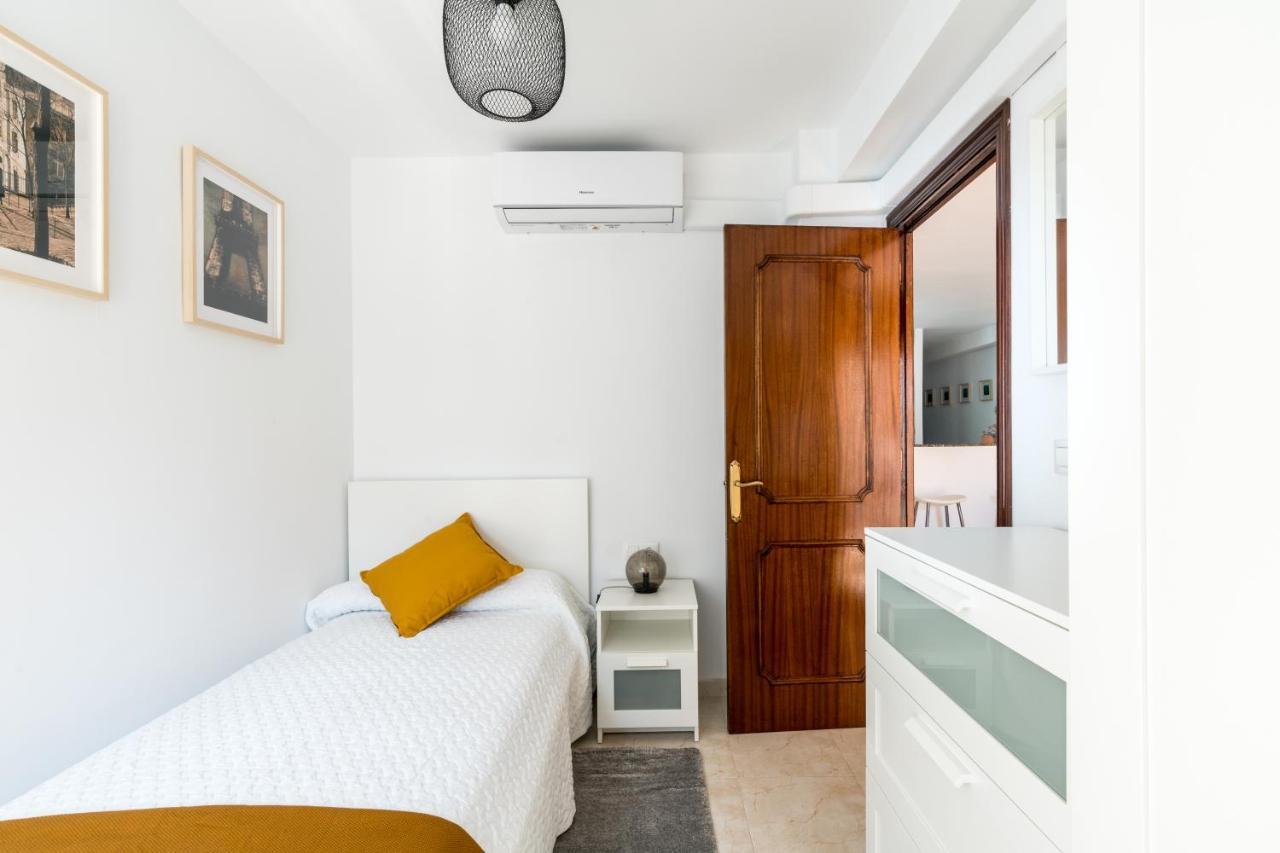 Apartamento Luminoso y acogedor piso en Triana Sevilla Exterior foto