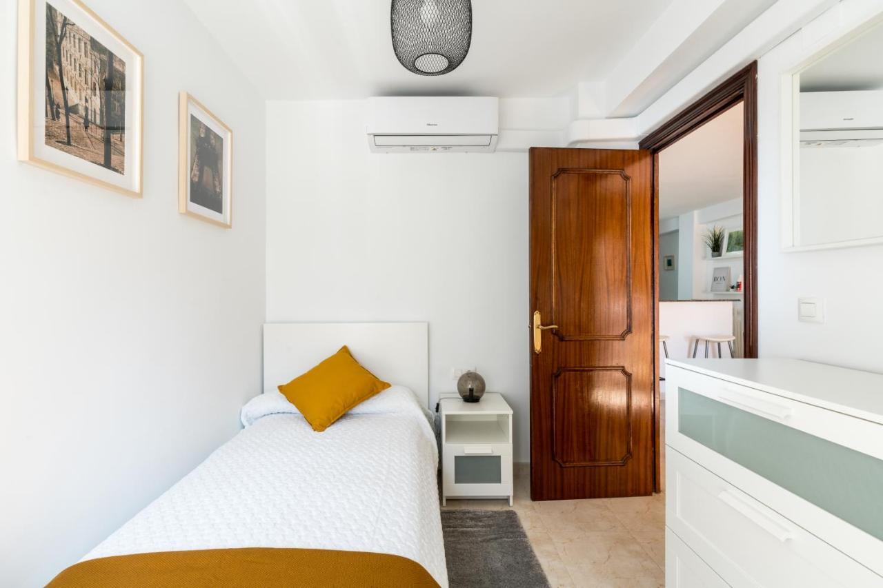Apartamento Luminoso y acogedor piso en Triana Sevilla Exterior foto